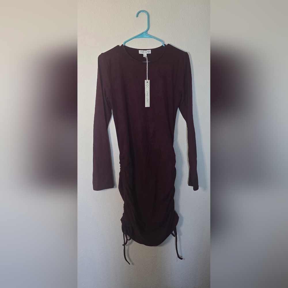 She + Sky Burgundy Ruched Long Sleeve Bodycon Fall Holiday Dress New Size Large - Picture 2 of 5
